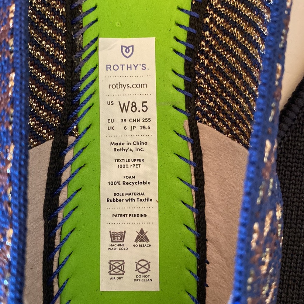 Size 8.5 Rothy’s flats - Picture 6 of 7